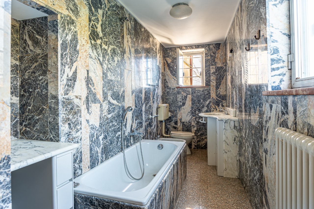 20855_Bagno