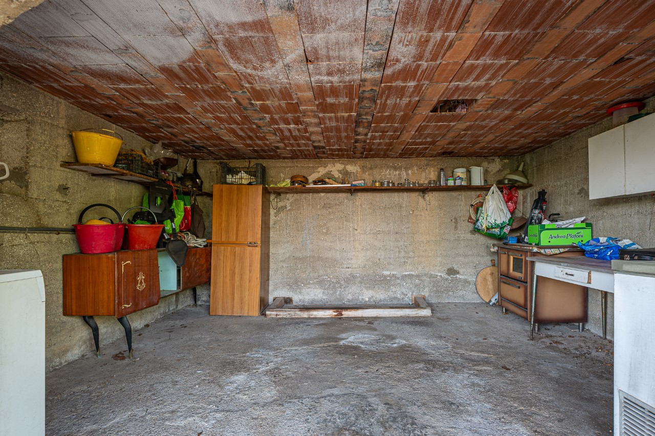 20737_Garage