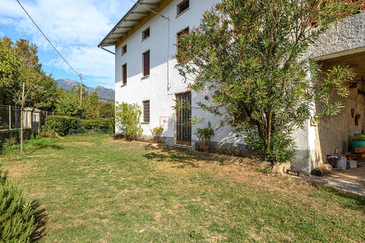 Rustico-Casolare-Cascina a Schio