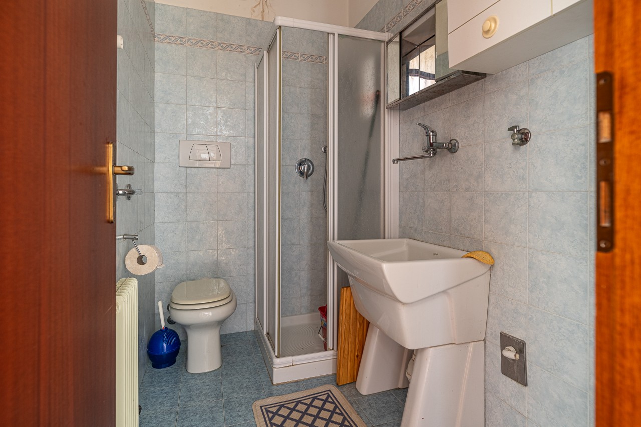 20864_Bagno_lavanderia