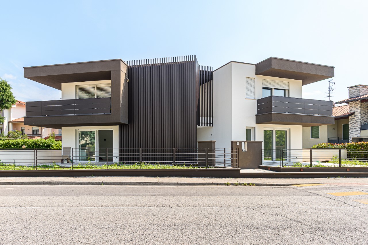 Schiera Bifamiliare a Schio