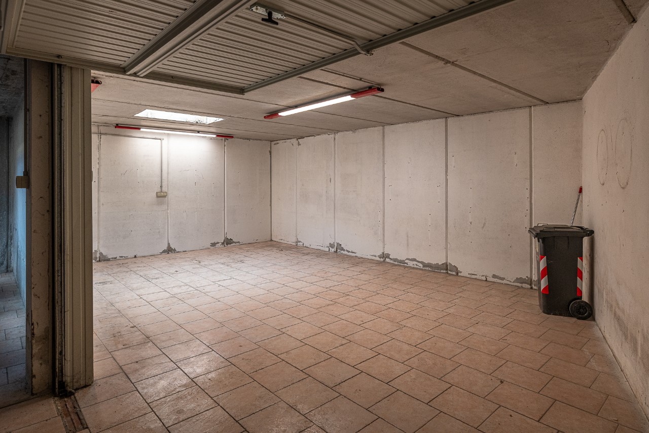 20869_Garage_1