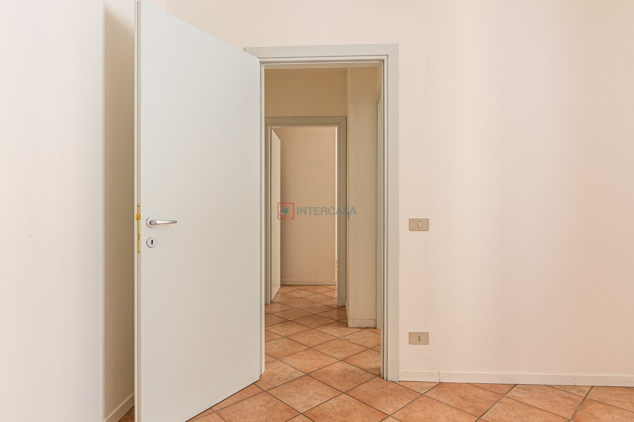 20900_Interna_2