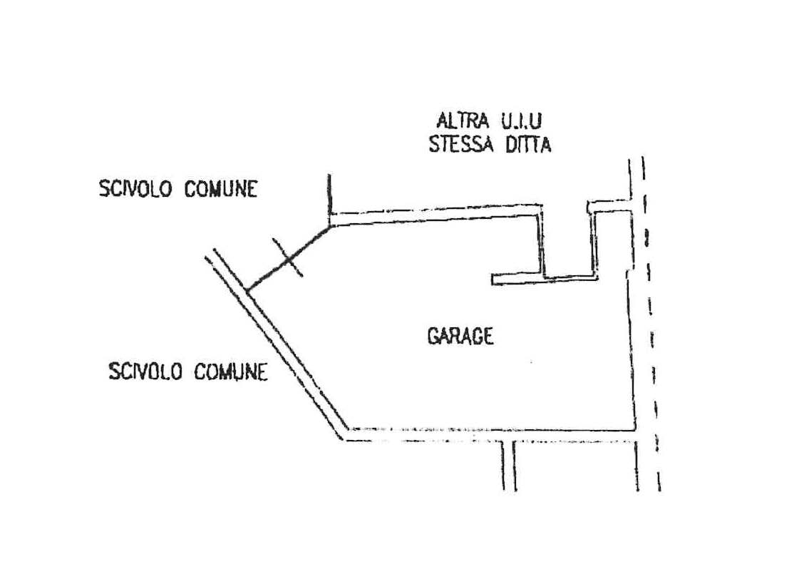 Garage-Box auto-Posto auto a Malo