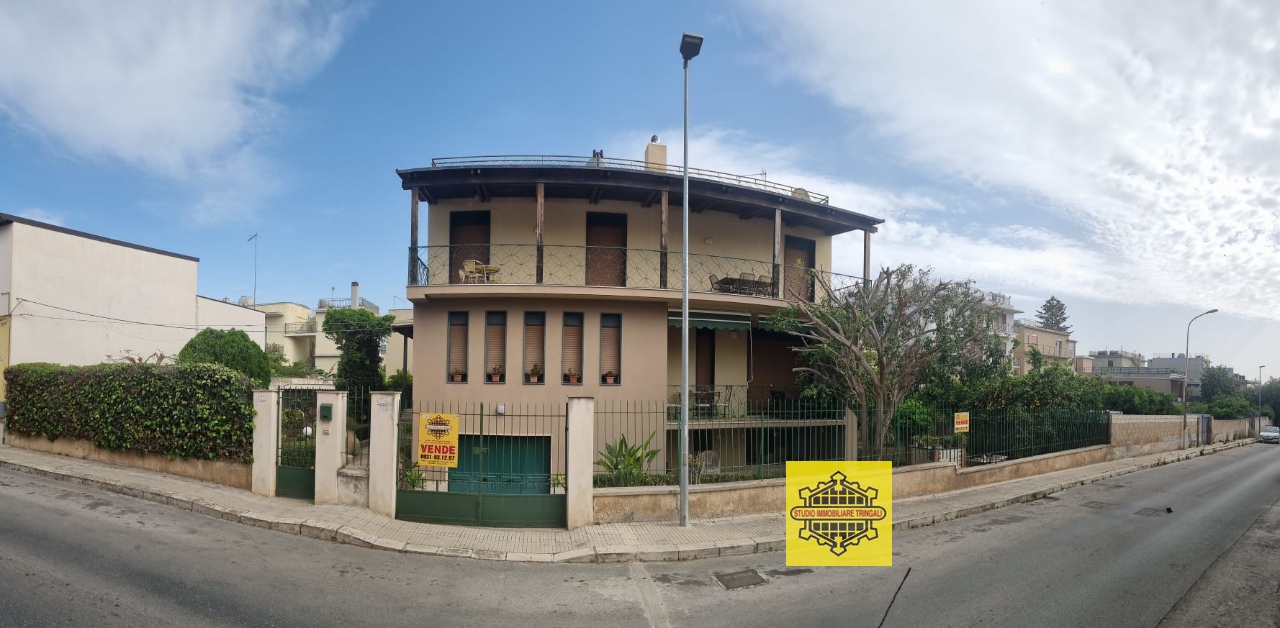 e8d308fc-0d28-41be-a46d-b7457ac23e6c