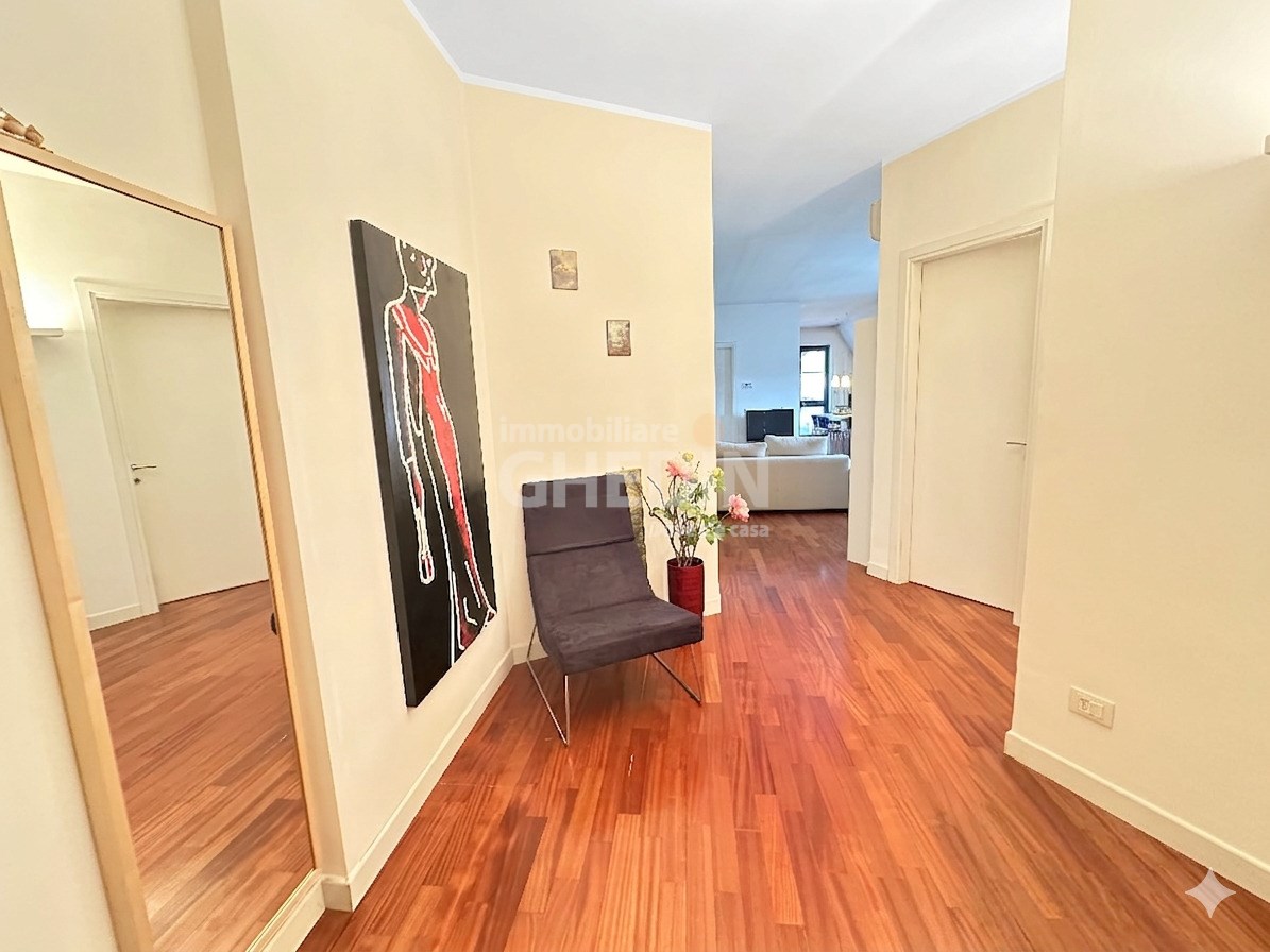 Gemini_Generated_Image_v0gf3ov0gf3ov0gf(1)