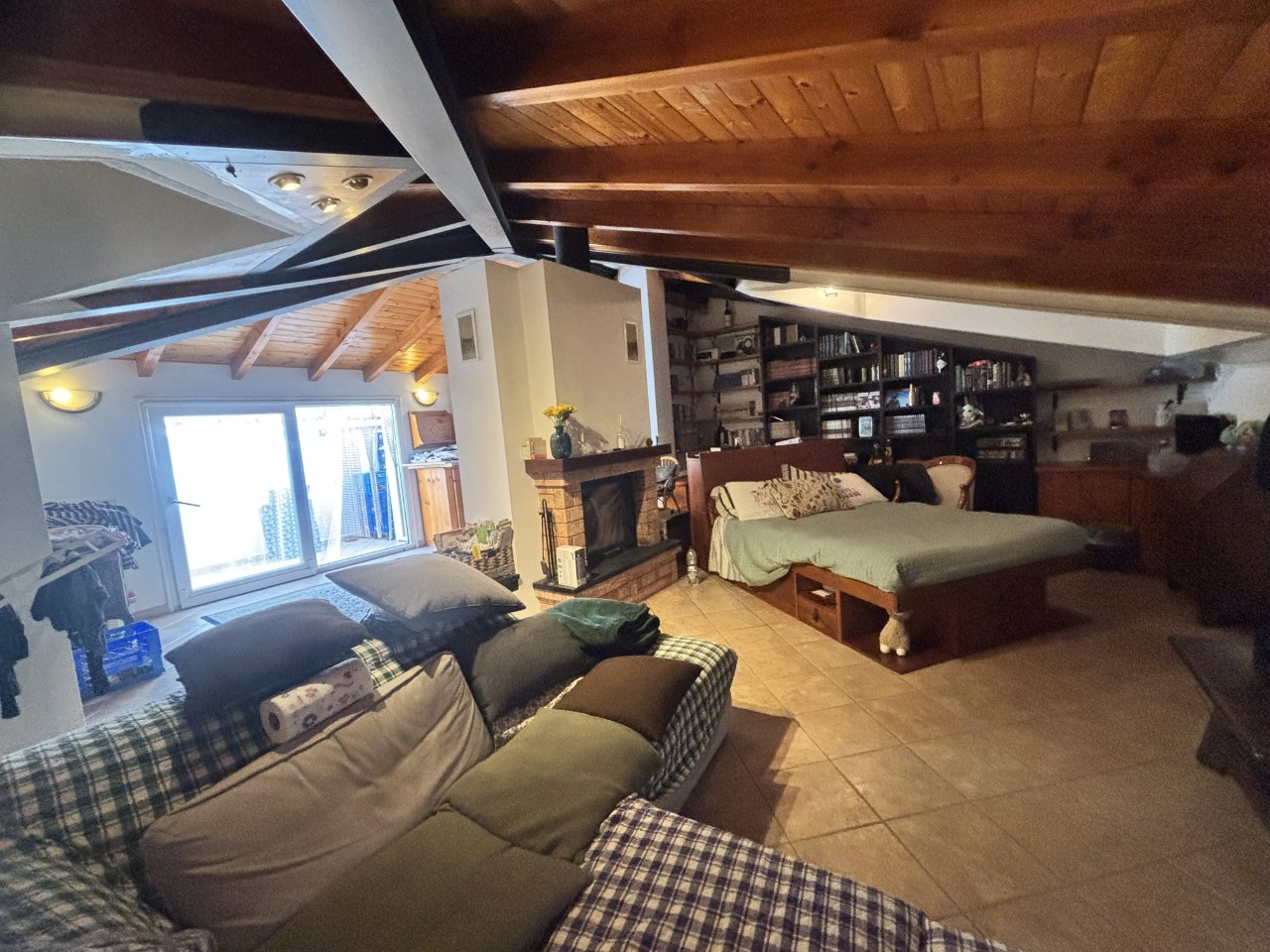 Via 4 novembre nuove 2025 (8)