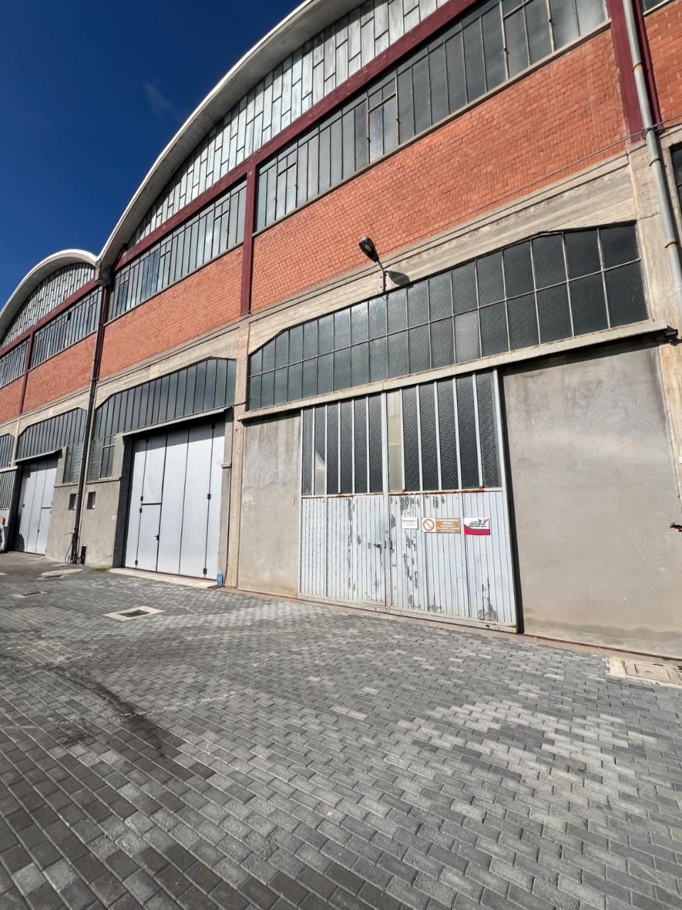 WhatsApp Image 2025-10-20 at 18.20.17 (1)