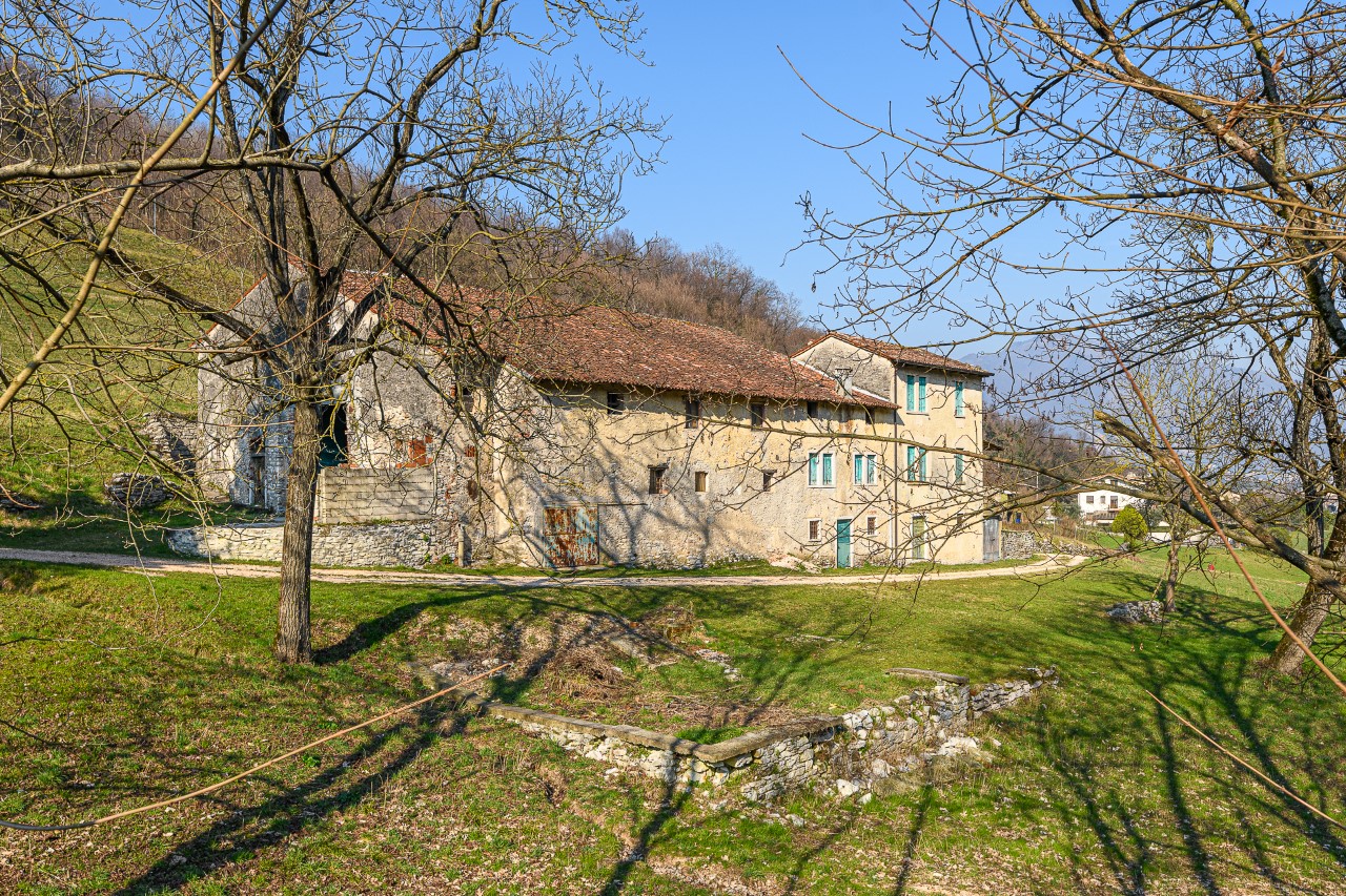 20703_Esterna_11