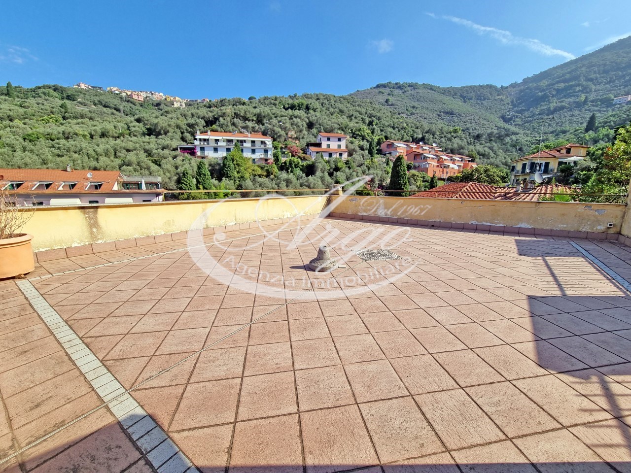 COD 1219 - Terrazza solarium (1)