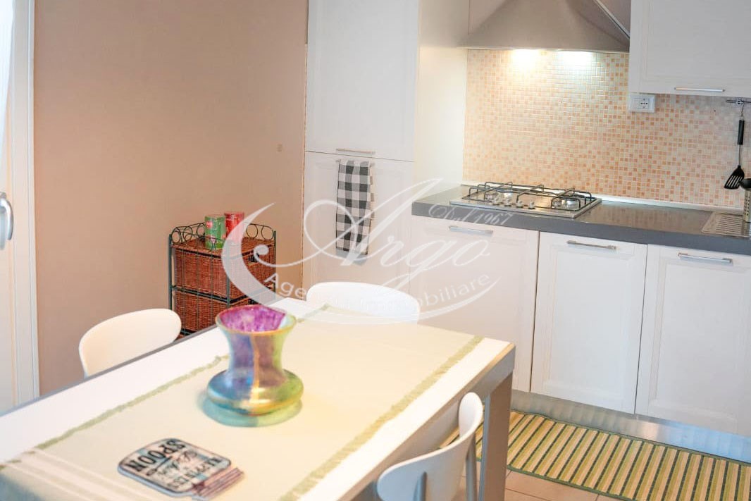 COD 1241 - Soggiorno e cottura (1)