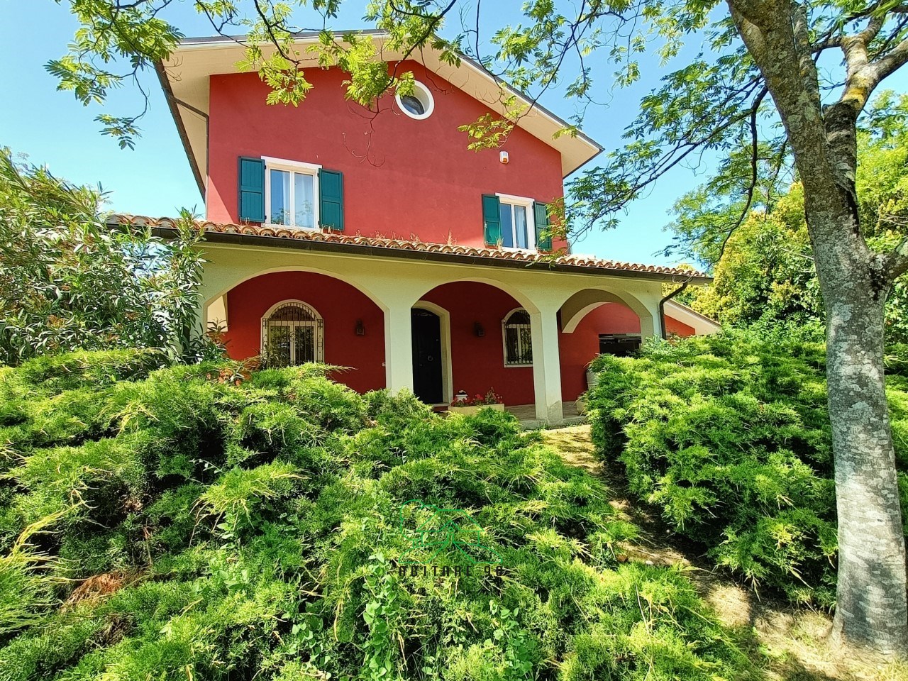 ESTERNO (53)