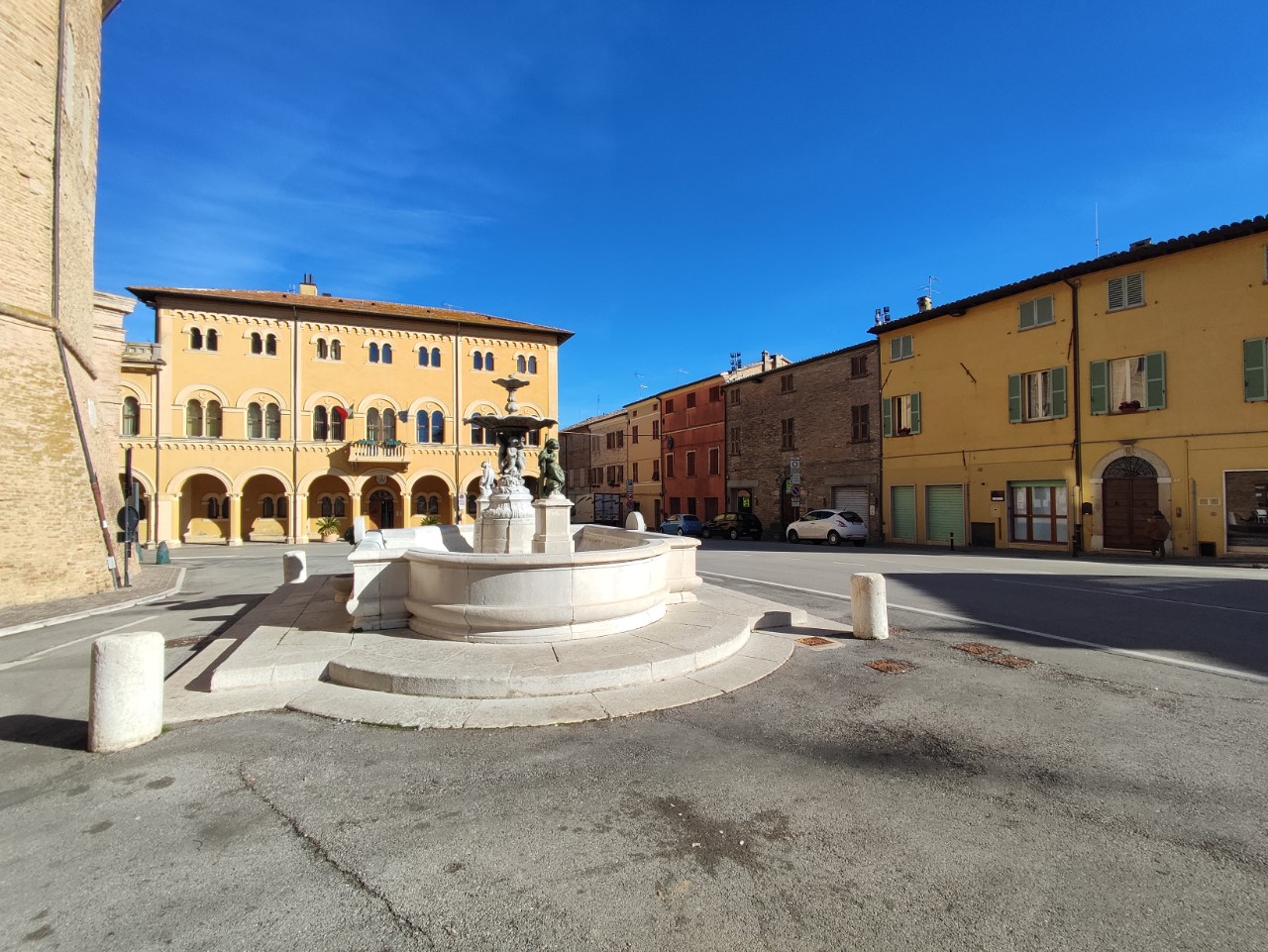 esterni fronte piazza San Costanzo (2)