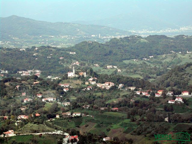 Monfumo - ZONA SEMICENTRO SUD VENDESI TERRENO RESIDENZIALE