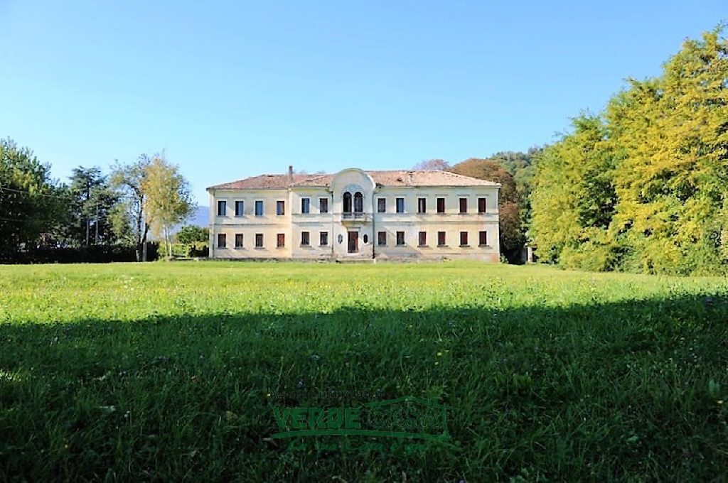 villa