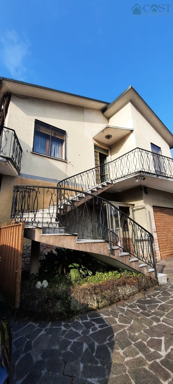 a738ecdc-9093-44d6-8c20-b8e50667df16